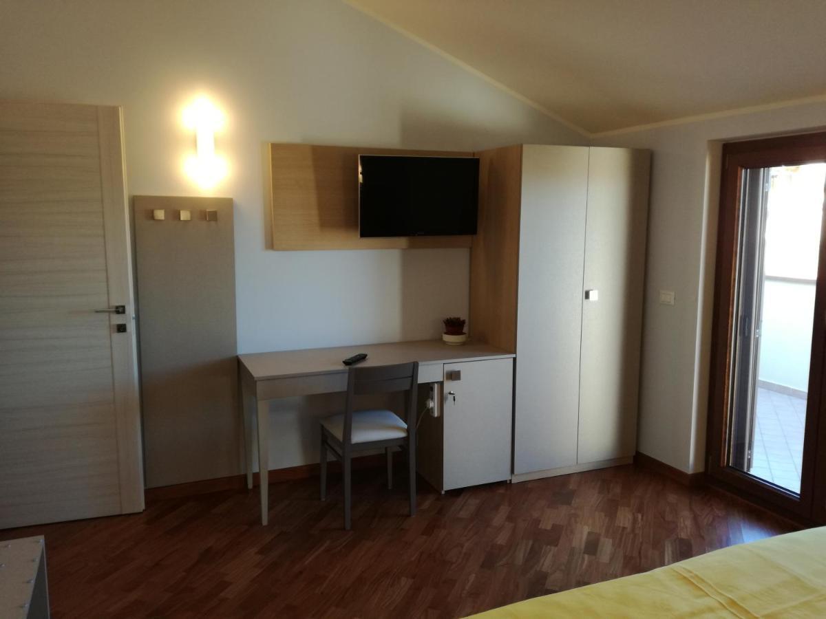 Fonte Nuova Penne Bed and Breakfast Buitenkant foto